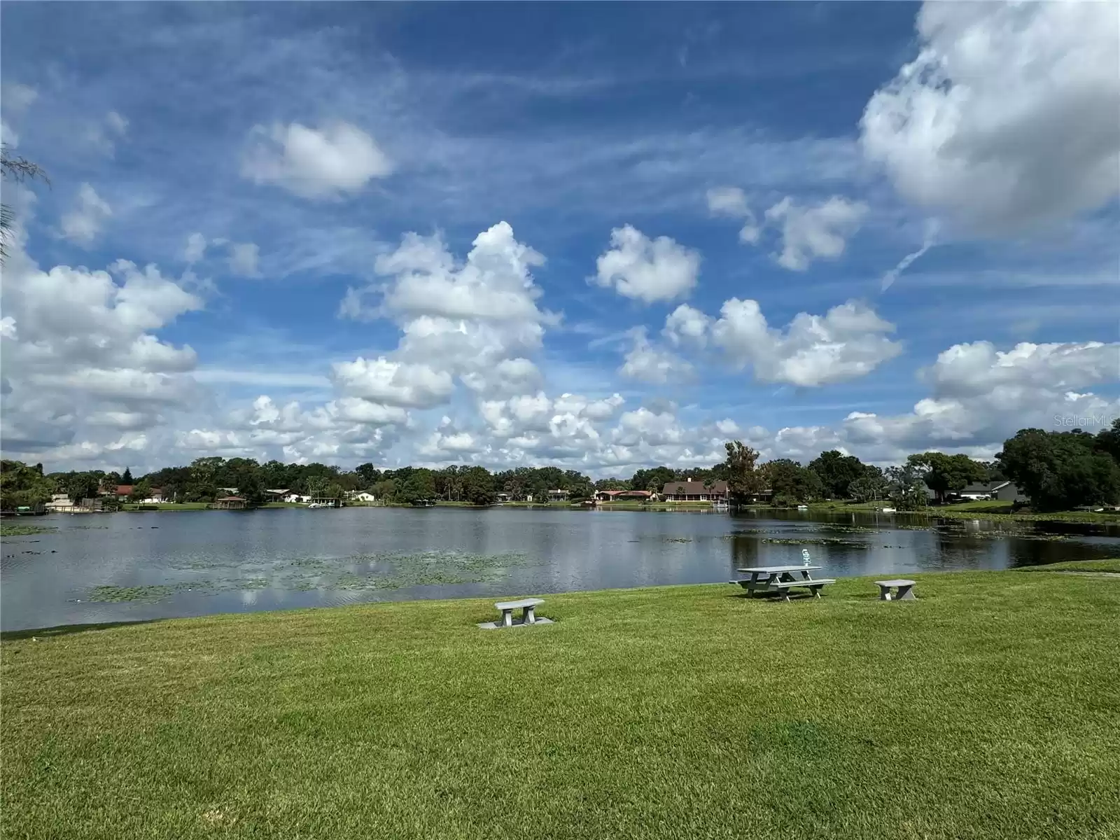 902 LAKE DESTINY ROAD, ALTAMONTE SPRINGS, Florida 32714, 2 Bedrooms Bedrooms, ,1 BathroomBathrooms,Residential,For Sale,LAKE DESTINY,MFRO6256387