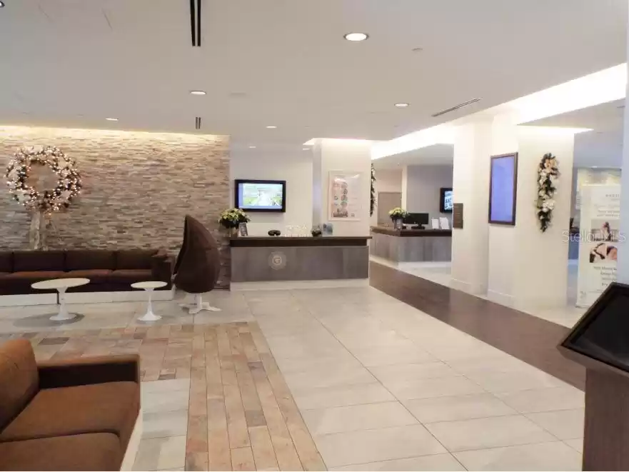 LOBBY WITH INFORMATION DESK