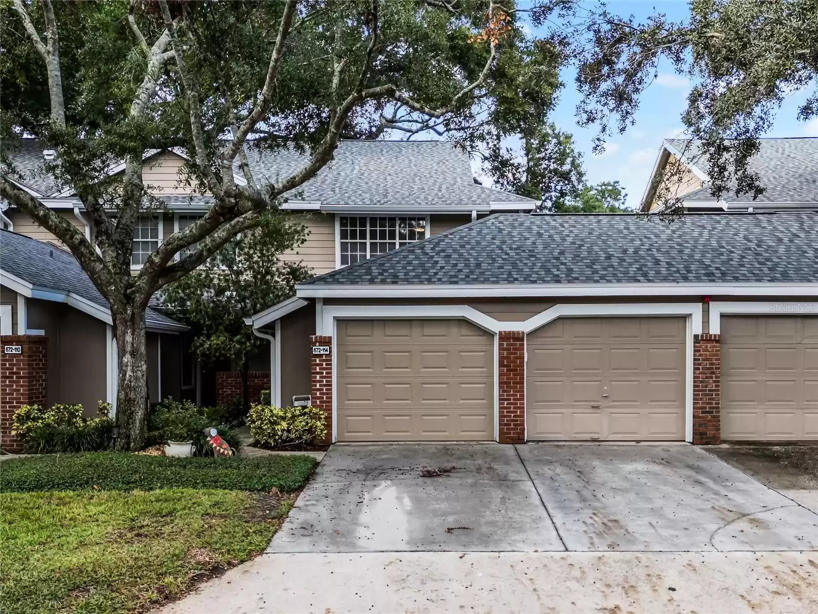 672 POST OAK CIRCLE, ALTAMONTE SPRINGS, Florida 32701, 2 Bedrooms Bedrooms, ,2 BathroomsBathrooms,Residential,For Sale,POST OAK,MFRO6255889