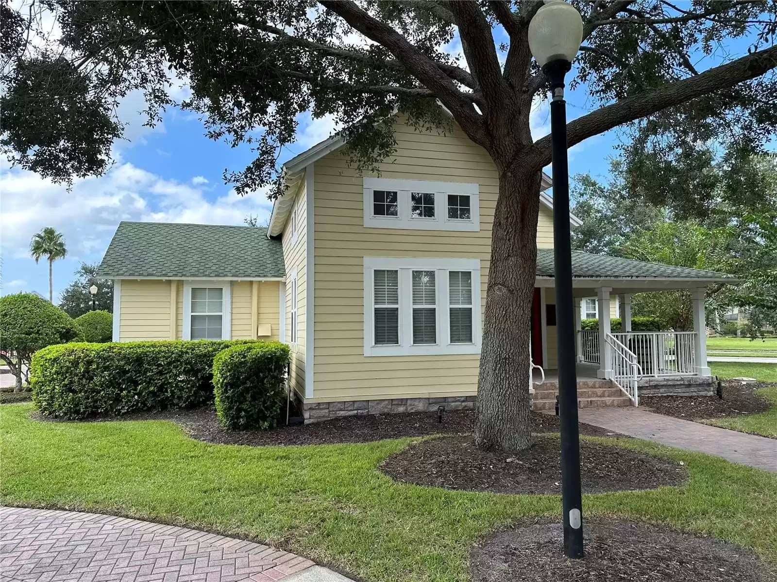 455 HOME GROVE DRIVE, WINTER GARDEN, Florida 34787, 3 Bedrooms Bedrooms, ,2 BathroomsBathrooms,Residential Lease,For Rent,HOME GROVE,MFRO6257066