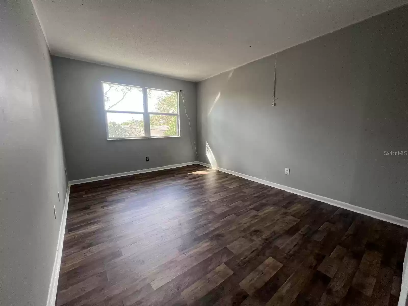 2072 LOS LOMAS DRIVE, CLEARWATER, Florida 33763, 3 Bedrooms Bedrooms, ,1 BathroomBathrooms,Residential Lease,For Rent,LOS LOMAS,0,MFRTB8320467