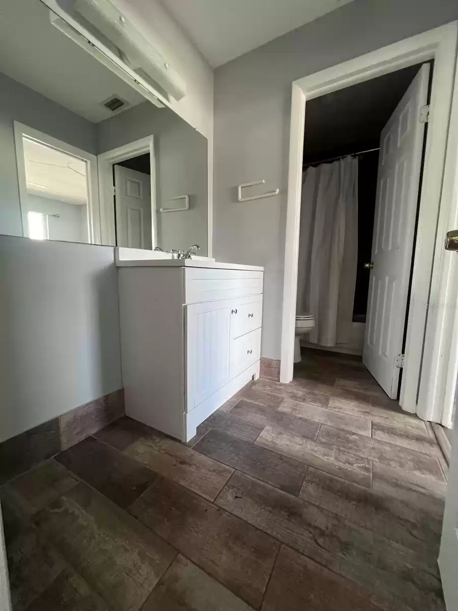 2072 LOS LOMAS DRIVE, CLEARWATER, Florida 33763, 3 Bedrooms Bedrooms, ,1 BathroomBathrooms,Residential Lease,For Rent,LOS LOMAS,0,MFRTB8320467