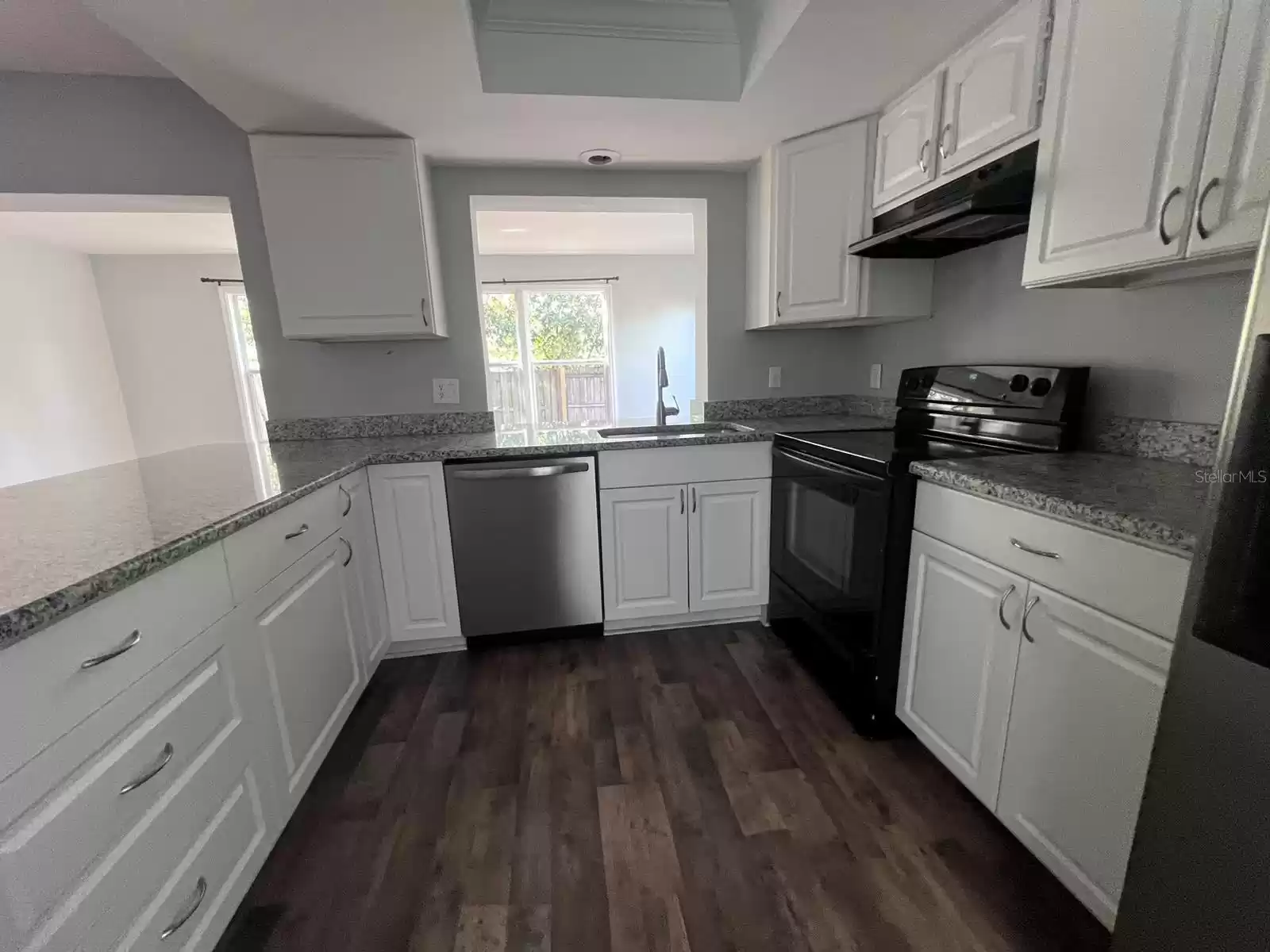 2072 LOS LOMAS DRIVE, CLEARWATER, Florida 33763, 3 Bedrooms Bedrooms, ,1 BathroomBathrooms,Residential Lease,For Rent,LOS LOMAS,0,MFRTB8320467