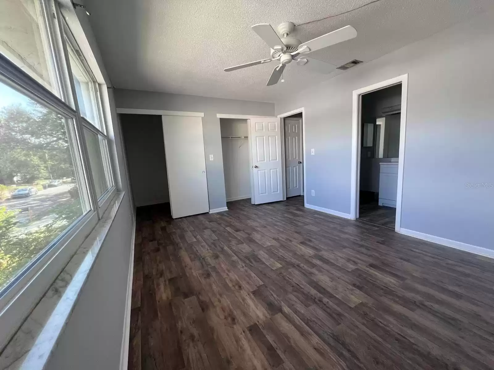 2072 LOS LOMAS DRIVE, CLEARWATER, Florida 33763, 3 Bedrooms Bedrooms, ,1 BathroomBathrooms,Residential Lease,For Rent,LOS LOMAS,0,MFRTB8320467