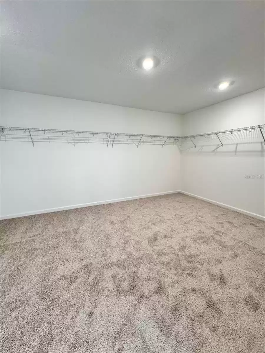 2936 SHARP ROAD, KISSIMMEE, Florida 34744, 5 Bedrooms Bedrooms, ,4 BathroomsBathrooms,Residential Lease,For Rent,SHARP,0,MFRO6257098
