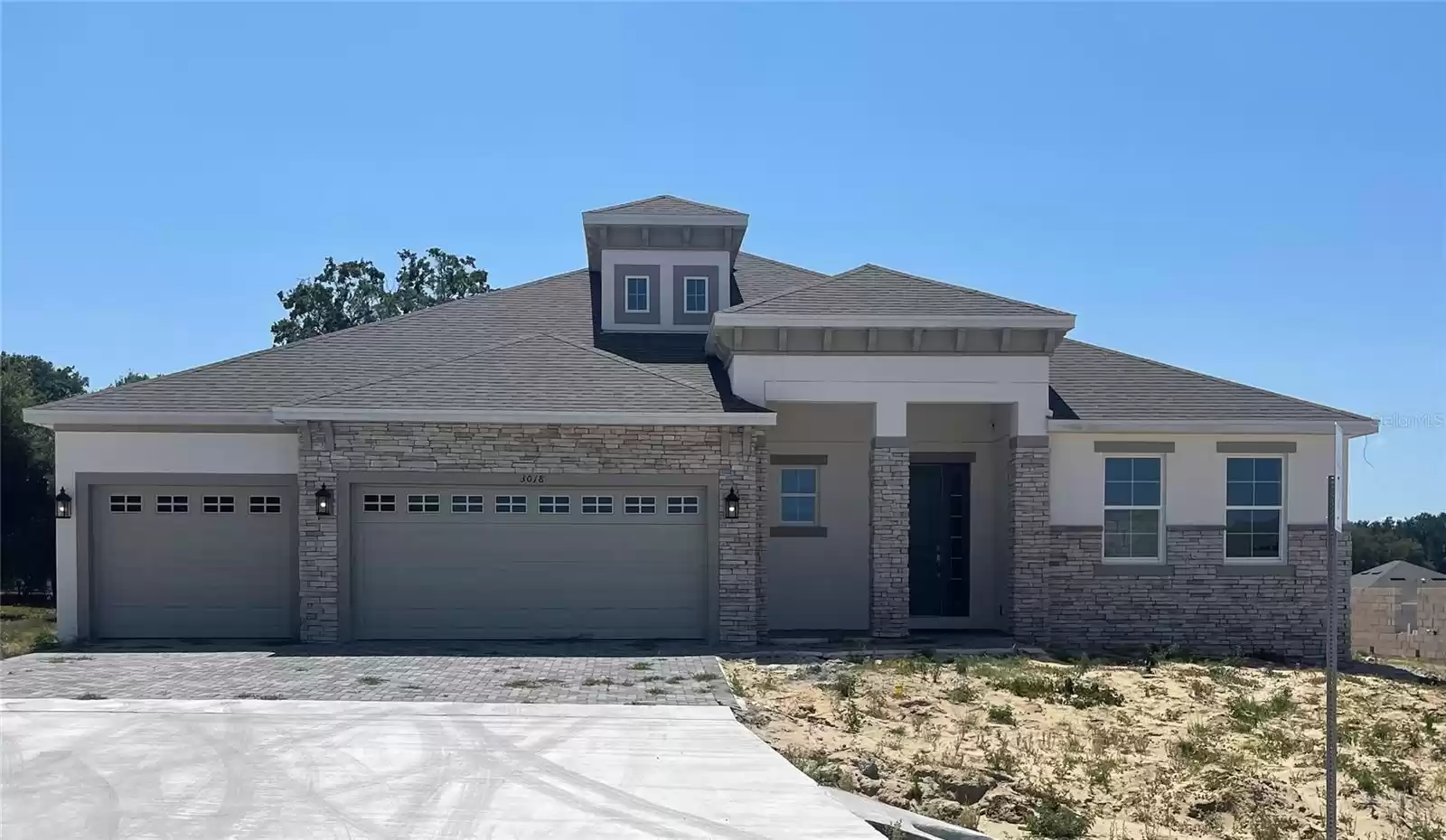 3018 AVALON RIDGE LANE, WINTER GARDEN, Florida 34787, 4 Bedrooms Bedrooms, ,3 BathroomsBathrooms,Residential,For Sale,AVALON RIDGE,MFRO6204579