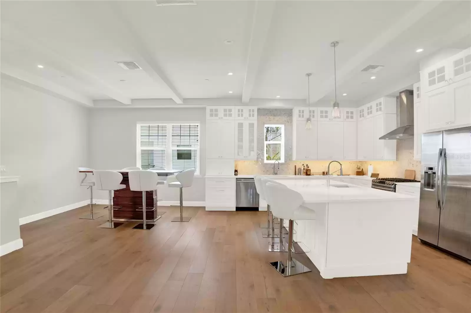 Kitchen and dining area