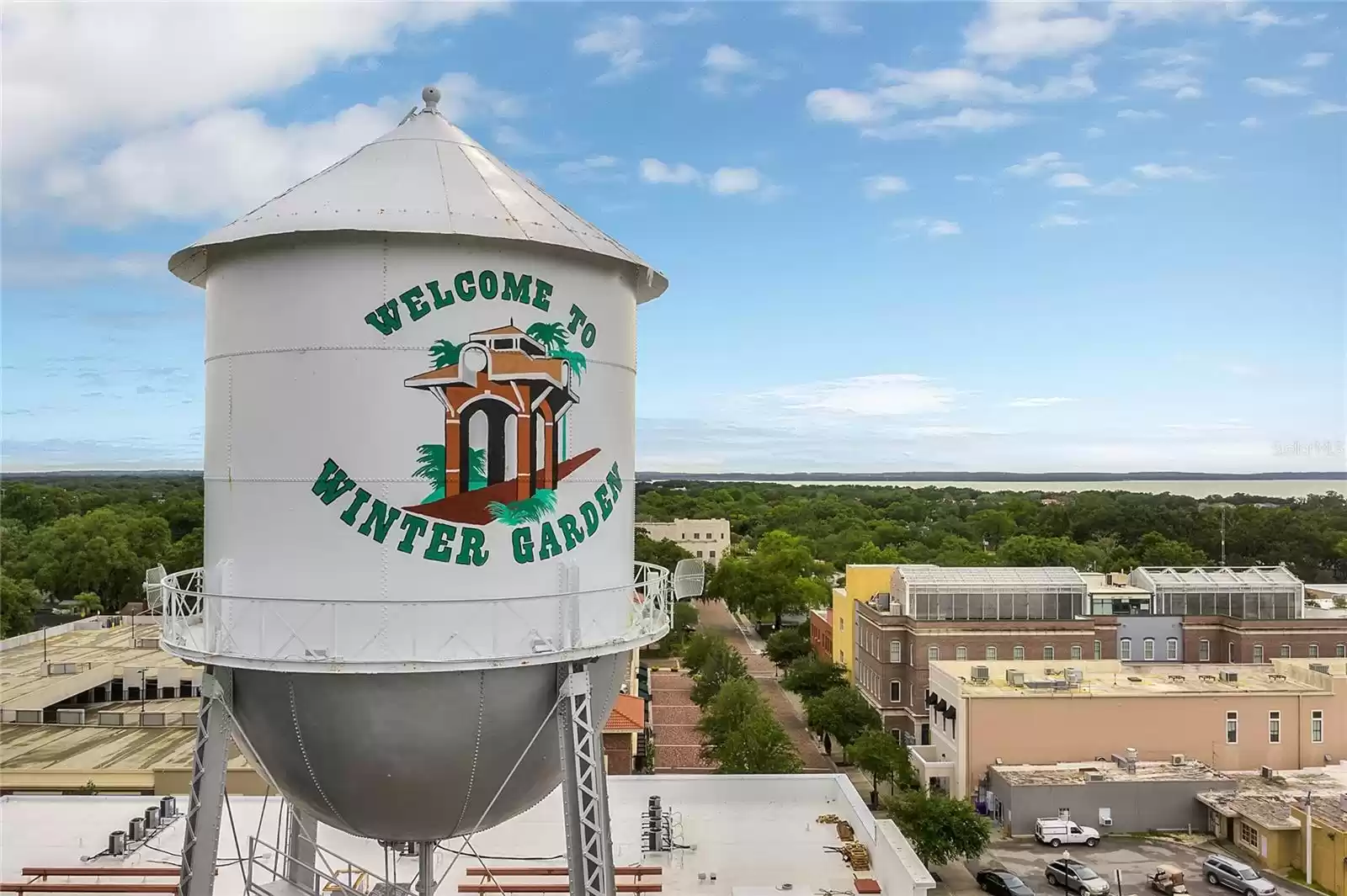 Surrounding community of Downtown Winter Garden