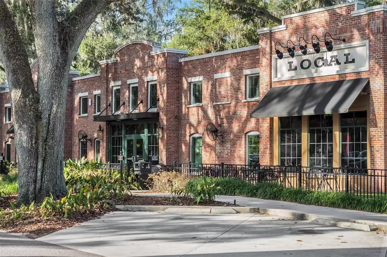 Surrounding community of Downtown Winter Garden