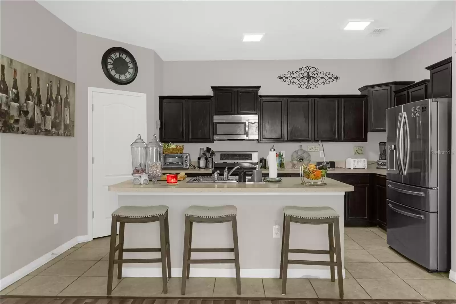 14365 QUEENSIDE STREET, ORLANDO, Florida 32824, 4 Bedrooms Bedrooms, ,3 BathroomsBathrooms,Residential Lease,For Rent,QUEENSIDE,0,MFRO6256627