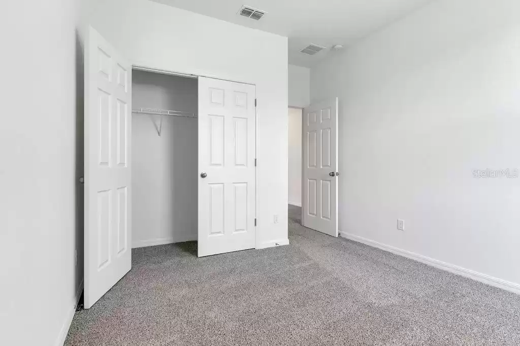 4621 CROSS PRAIRIE PARKWAY, SAINT CLOUD, Florida 34772, 4 Bedrooms Bedrooms, ,2 BathroomsBathrooms,Residential Lease,For Rent,CROSS PRAIRIE,MFRO6256369