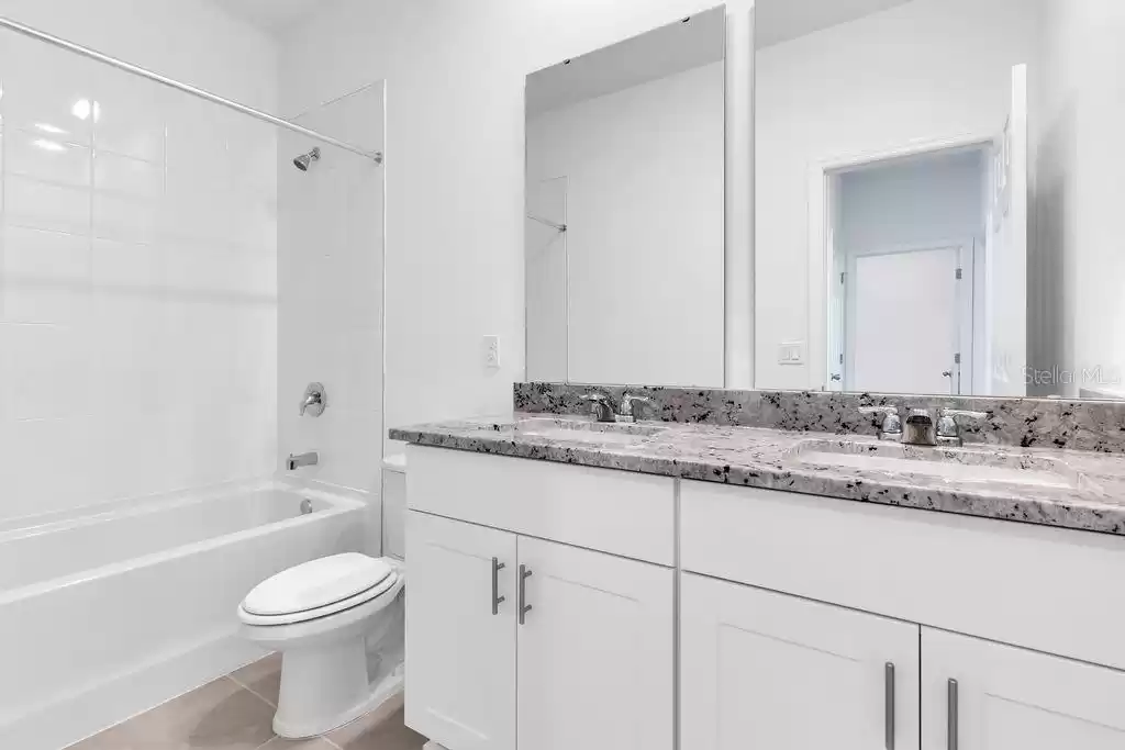4621 CROSS PRAIRIE PARKWAY, SAINT CLOUD, Florida 34772, 4 Bedrooms Bedrooms, ,2 BathroomsBathrooms,Residential Lease,For Rent,CROSS PRAIRIE,MFRO6256369