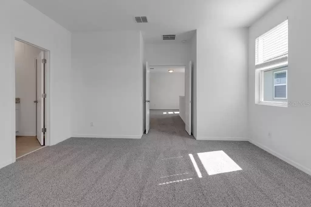 4621 CROSS PRAIRIE PARKWAY, SAINT CLOUD, Florida 34772, 4 Bedrooms Bedrooms, ,2 BathroomsBathrooms,Residential Lease,For Rent,CROSS PRAIRIE,MFRO6256369