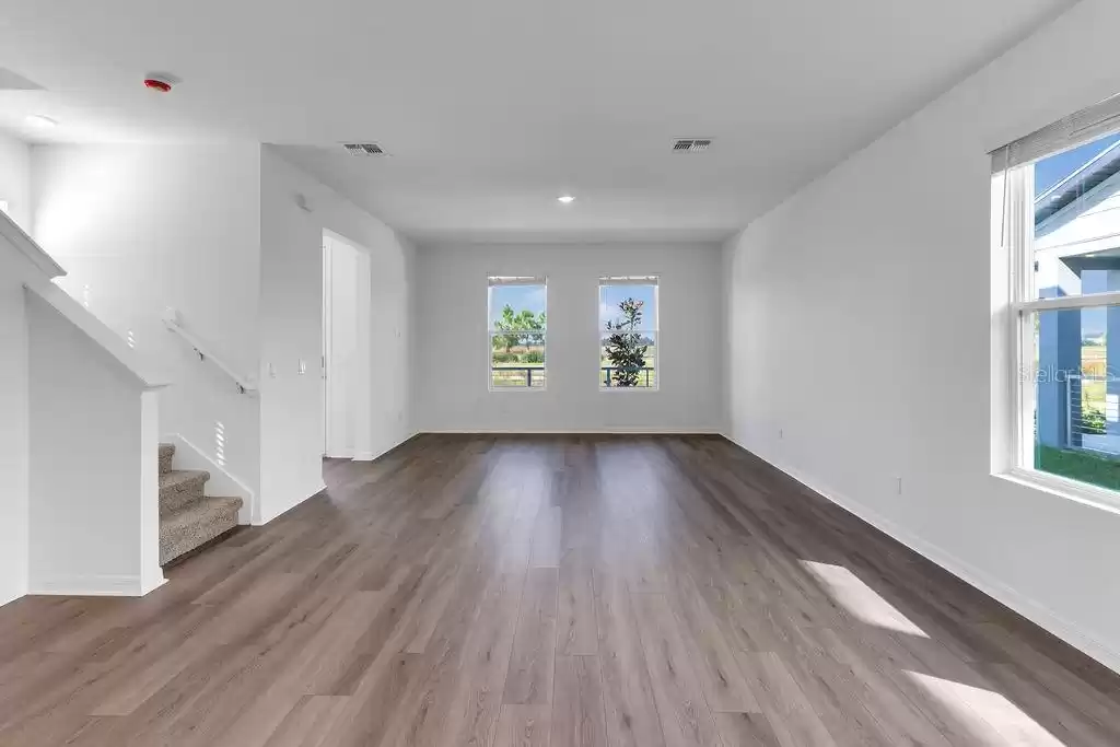 4621 CROSS PRAIRIE PARKWAY, SAINT CLOUD, Florida 34772, 4 Bedrooms Bedrooms, ,2 BathroomsBathrooms,Residential Lease,For Rent,CROSS PRAIRIE,MFRO6256369