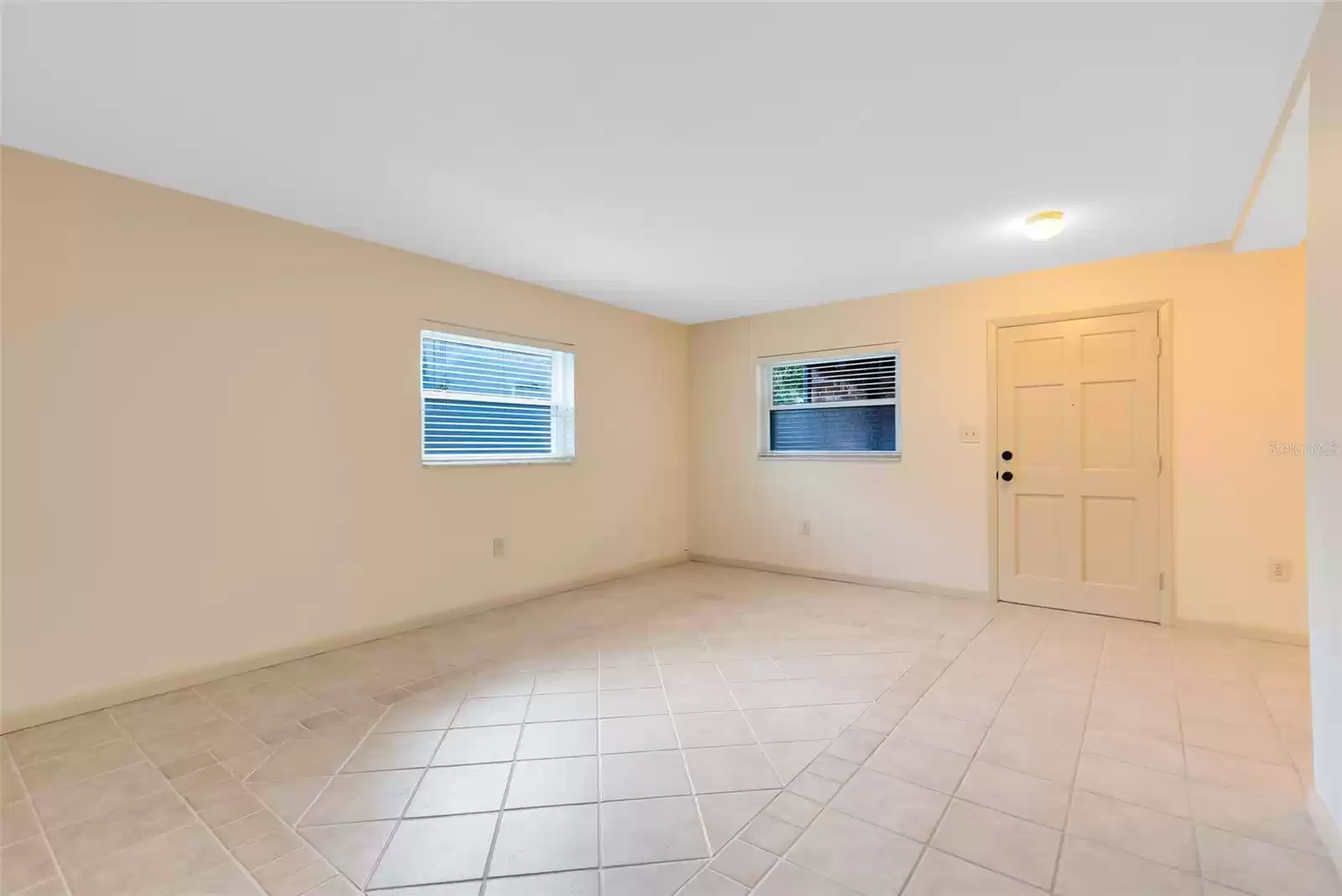 851 MILES AVENUE, WINTER PARK, Florida 32789, 2 Bedrooms Bedrooms, ,1 BathroomBathrooms,Residential,For Sale,MILES,MFRO6257241