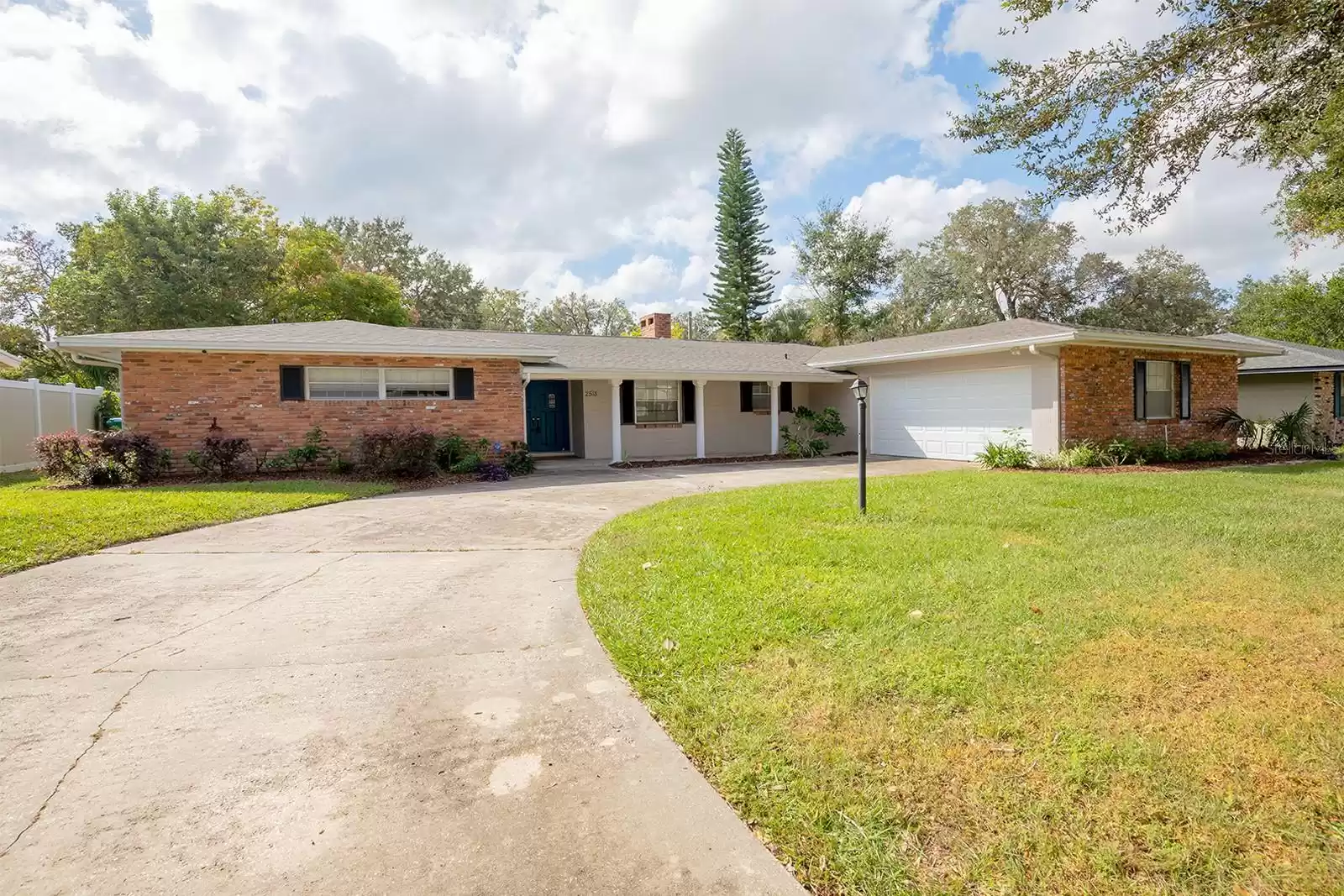 2518 SWEETWATER TRAIL, WINTER PARK, Florida 32789, 4 Bedrooms Bedrooms, ,2 BathroomsBathrooms,Residential,For Sale,SWEETWATER,MFRO6255305