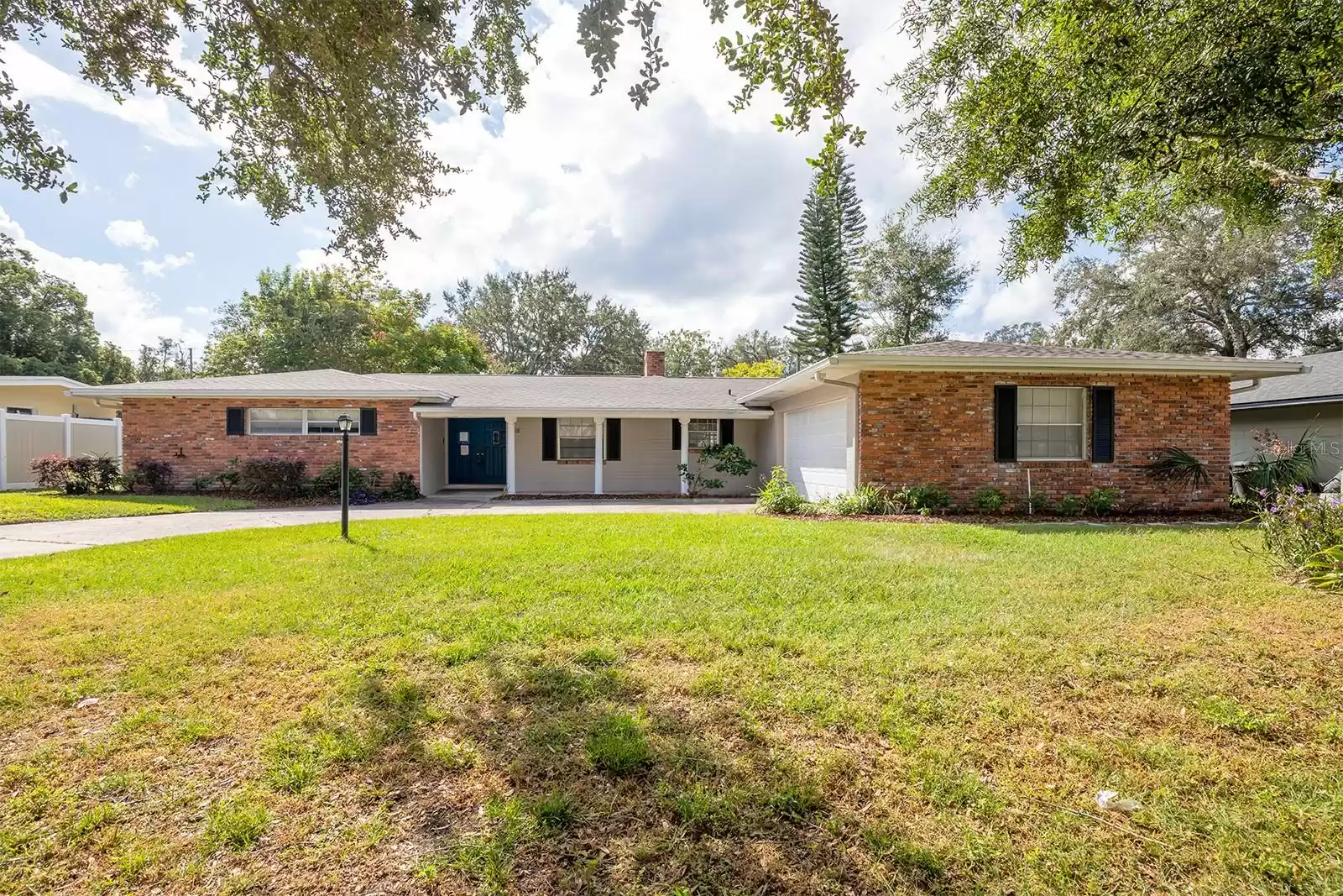 2518 SWEETWATER TRAIL, WINTER PARK, Florida 32789, 4 Bedrooms Bedrooms, ,2 BathroomsBathrooms,Residential,For Sale,SWEETWATER,MFRO6255305