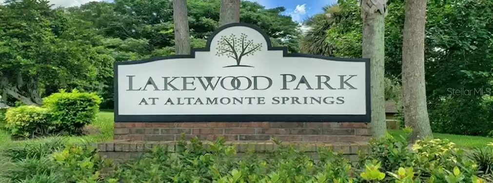 305 LAKEPOINTE DRIVE, ALTAMONTE SPRINGS, Florida 32701, 2 Bedrooms Bedrooms, ,2 BathroomsBathrooms,Residential Lease,For Rent,LAKEPOINTE,MFRO6256335