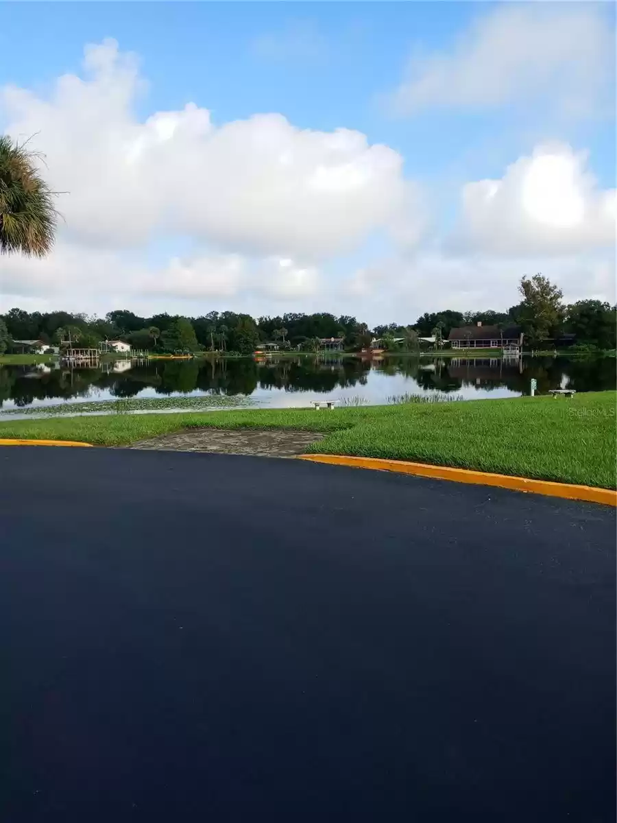 902 LAKE DESTINY ROAD, ALTAMONTE SPRINGS, Florida 32714, 2 Bedrooms Bedrooms, ,2 BathroomsBathrooms,Residential Lease,For Rent,LAKE DESTINY,MFRO6257830