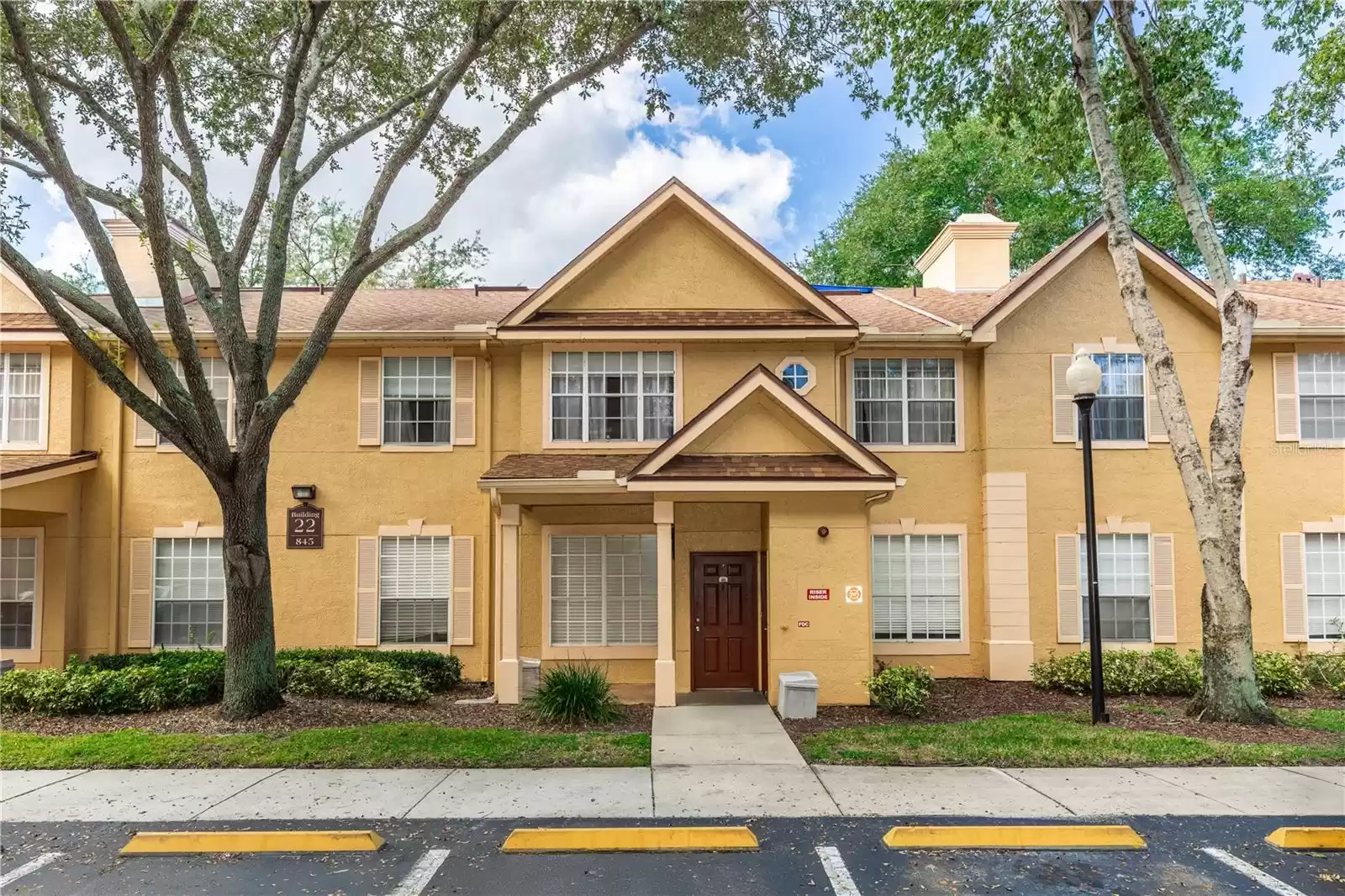 845 GRAND REGENCY POINT, ALTAMONTE SPRINGS, Florida 32714, 2 Bedrooms Bedrooms, ,2 BathroomsBathrooms,Residential,For Sale,GRAND REGENCY,MFRO6257512