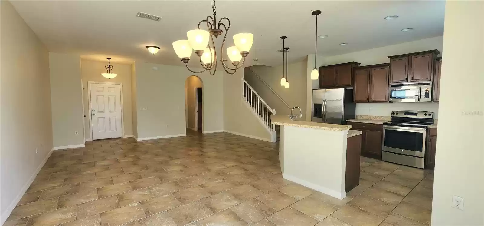 1468 SCARLET OAK LOOP, WINTER GARDEN, Florida 34787, 3 Bedrooms Bedrooms, ,2 BathroomsBathrooms,Residential,For Sale,SCARLET OAK,MFRO6257336