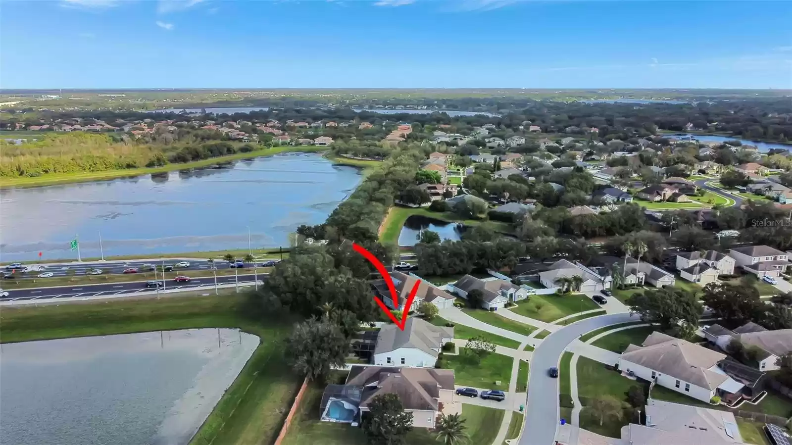 2019 WINTERMERE POINTE DRIVE, WINTER GARDEN, Florida 34787, 4 Bedrooms Bedrooms, ,3 BathroomsBathrooms,Residential,For Sale,WINTERMERE POINTE,MFRO6257471