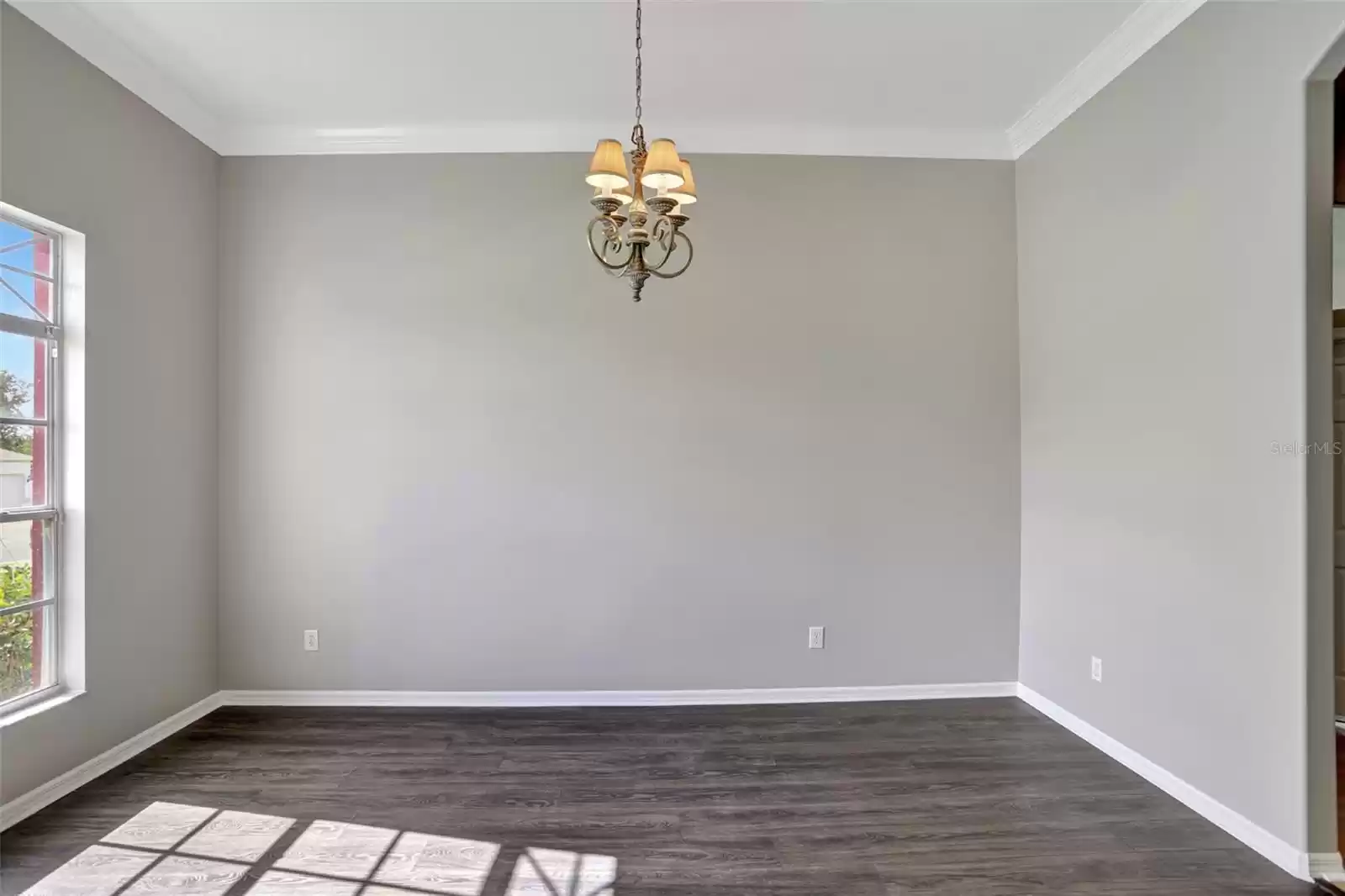 2019 WINTERMERE POINTE DRIVE, WINTER GARDEN, Florida 34787, 4 Bedrooms Bedrooms, ,3 BathroomsBathrooms,Residential,For Sale,WINTERMERE POINTE,MFRO6257471