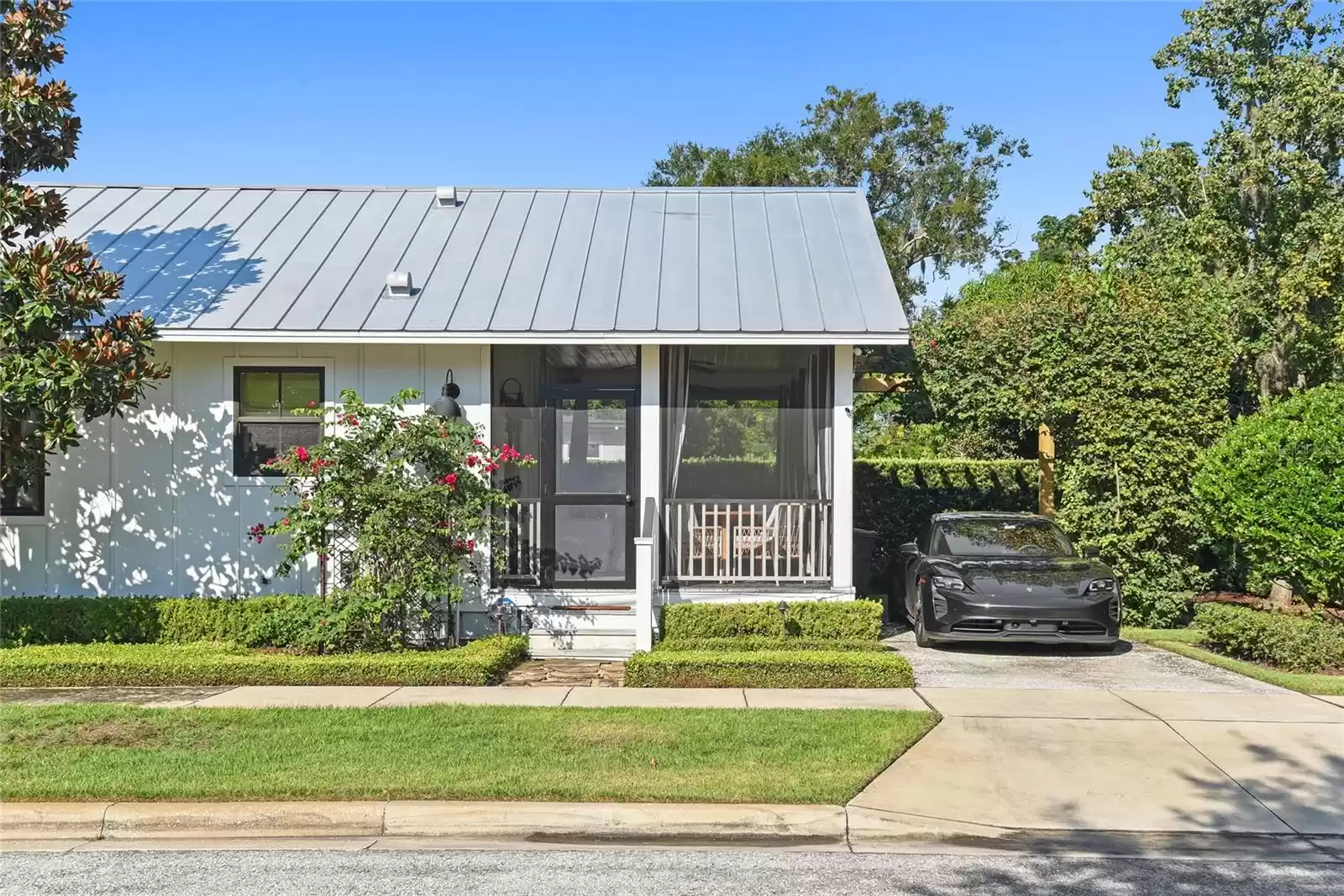 411 GARFIELD AVENUE, WINTER PARK, Florida 32789, 2 Bedrooms Bedrooms, ,2 BathroomsBathrooms,Residential,For Sale,GARFIELD,MFRO6242649