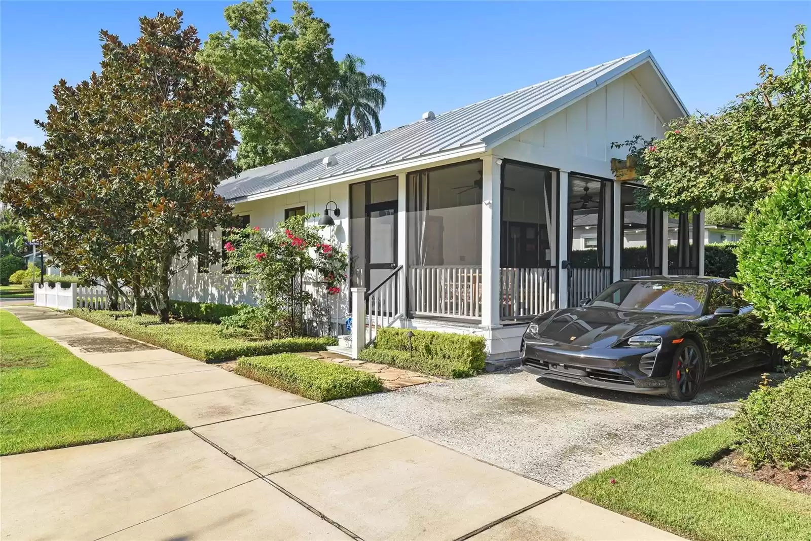 411 GARFIELD AVENUE, WINTER PARK, Florida 32789, 2 Bedrooms Bedrooms, ,2 BathroomsBathrooms,Residential,For Sale,GARFIELD,MFRO6242649