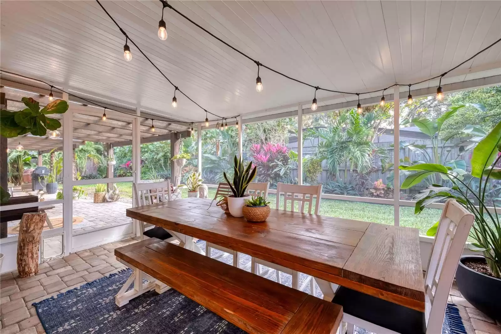 Screened Patio