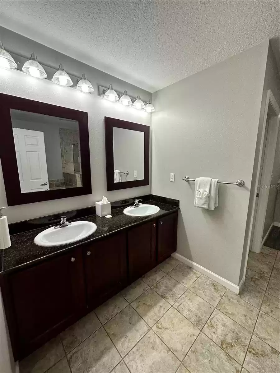 14051 UNIT 1705 GROVE RESORT AVENUE, WINTER GARDEN, Florida 34787, 2 Bedrooms Bedrooms, ,2 BathroomsBathrooms,Residential,For Sale,GROVE RESORT,MFRO6254579