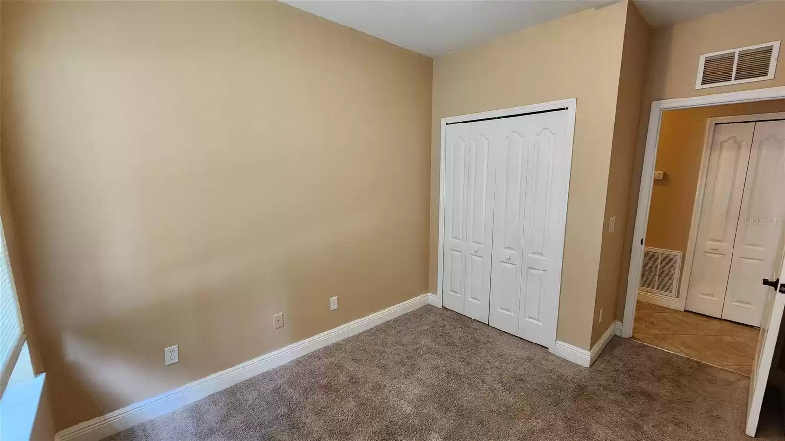 #1 Bedroom with Built-in Closet