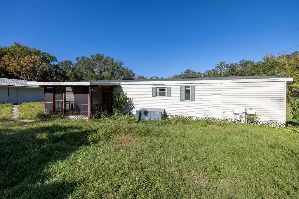 15518 LAKE APOPKA ROAD, CLERMONT, Florida 34715, 3 Bedrooms Bedrooms, ,1 BathroomBathrooms,Residential,For Sale,LAKE APOPKA,MFRO6257633