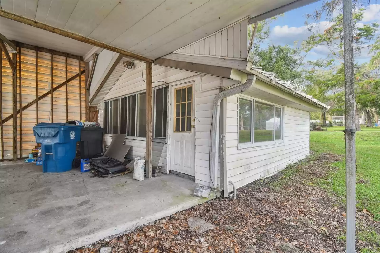 20005 PEYTON PLACE, BROOKSVILLE, Florida 34601, 3 Bedrooms Bedrooms, ,2 BathroomsBathrooms,Residential,For Sale,PEYTON,MFRTB8322091