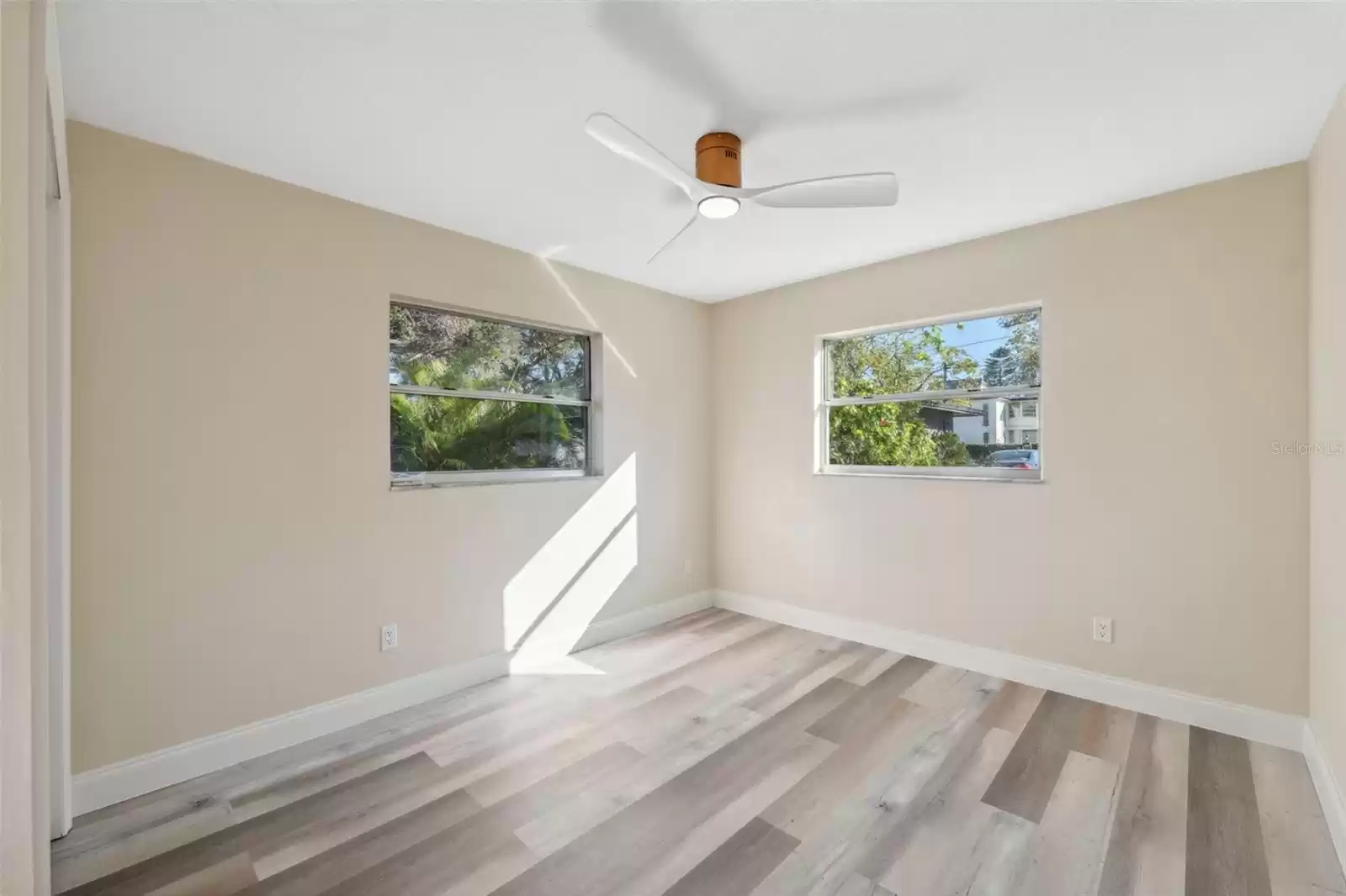 5990 12TH STREET, SAINT PETERSBURG, Florida 33705, 3 Bedrooms Bedrooms, ,2 BathroomsBathrooms,Residential,For Sale,12TH,MFRTB8322127