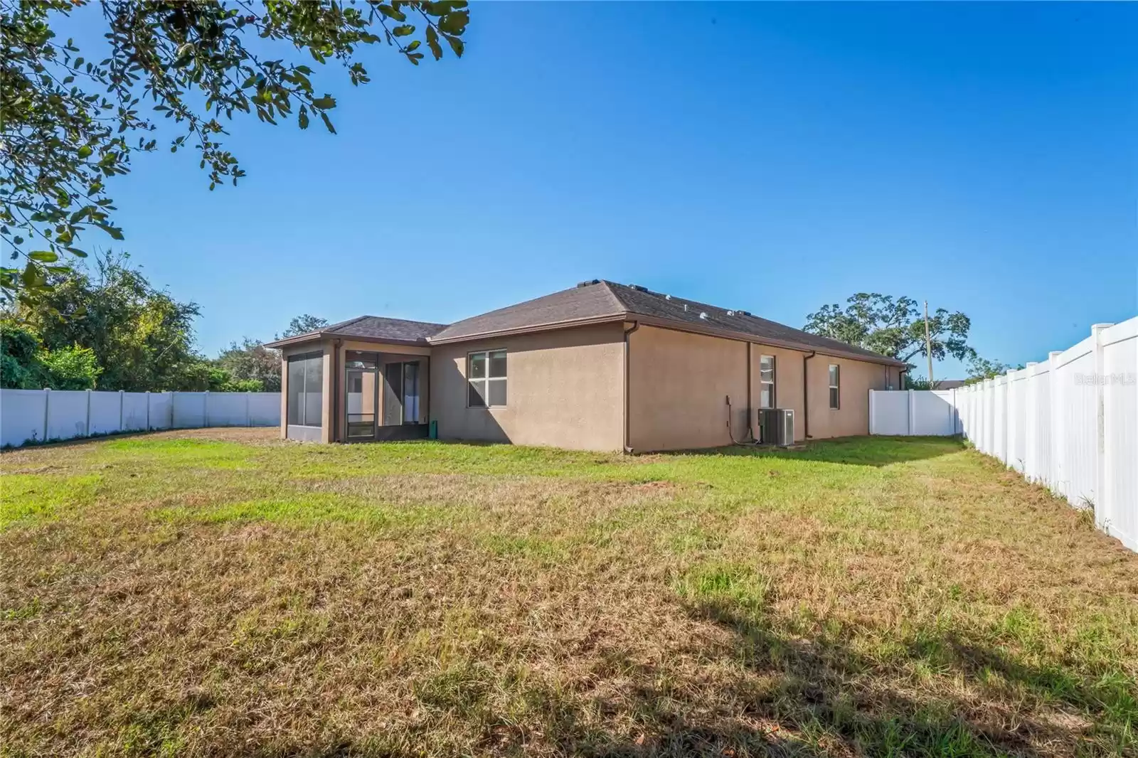 15724 PERUVIAN LILY COURT, BROOKSVILLE, Florida 34604, 3 Bedrooms Bedrooms, ,2 BathroomsBathrooms,Residential,For Sale,PERUVIAN LILY,MFRW7869998