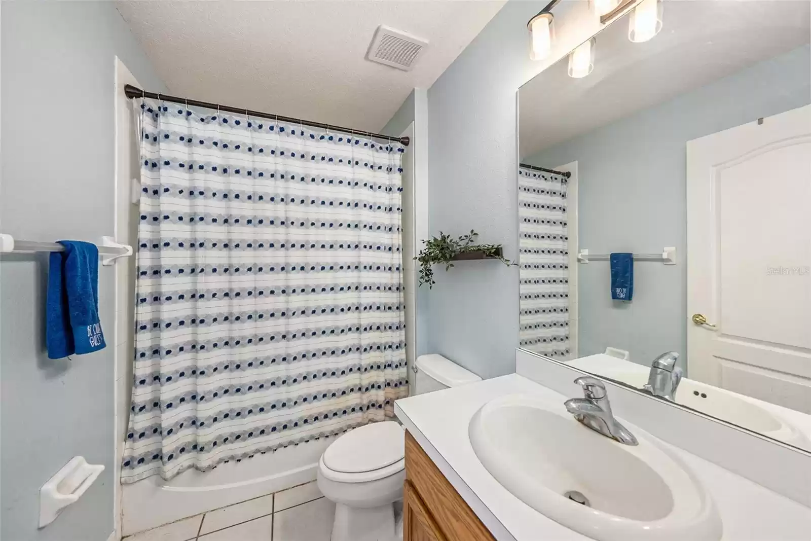 18172 CANAL POINTE STREET, TAMPA, Florida 33647, 3 Bedrooms Bedrooms, ,2 BathroomsBathrooms,Residential,For Sale,CANAL POINTE,MFRTB8322522