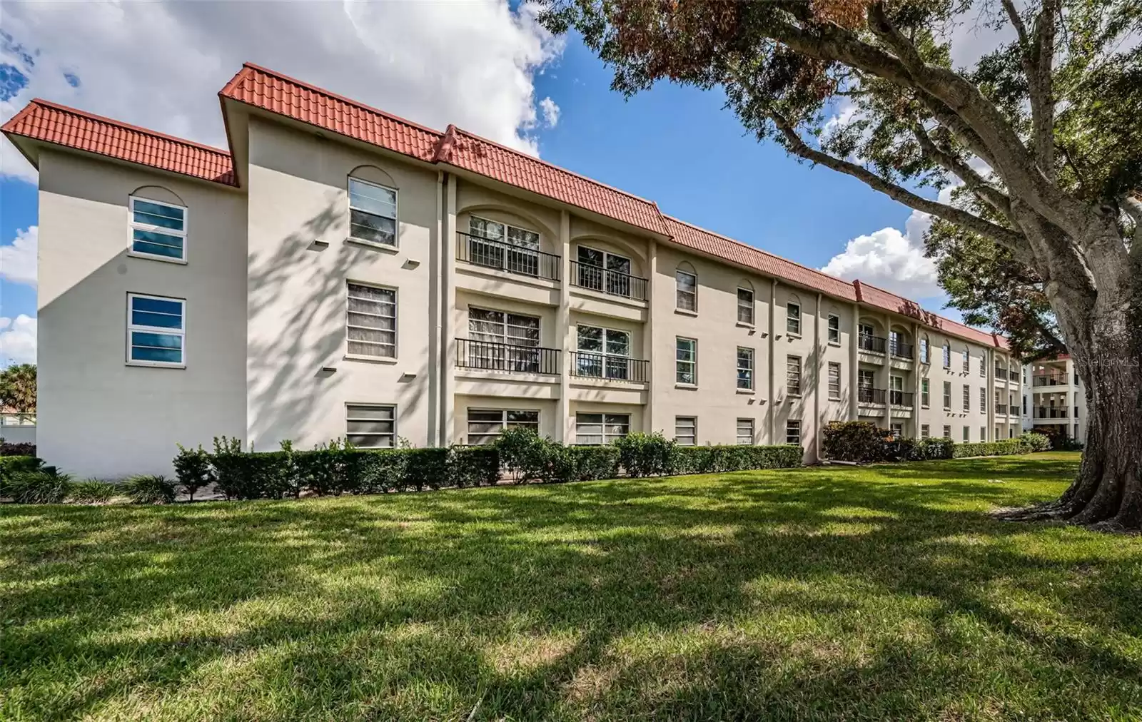 2700 BAYSHORE BOULEVARD, DUNEDIN, Florida 34698, 2 Bedrooms Bedrooms, ,1 BathroomBathrooms,Residential,For Sale,BAYSHORE,MFRTB8322582