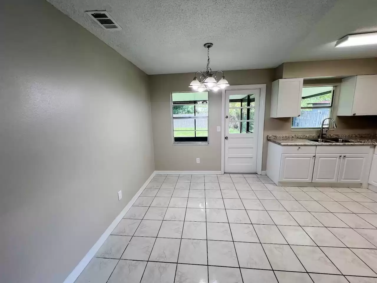 4543 LIGUSTRUM WAY, ORLANDO, Florida 32839, 3 Bedrooms Bedrooms, ,2 BathroomsBathrooms,Residential,For Sale,LIGUSTRUM,MFRO6240946