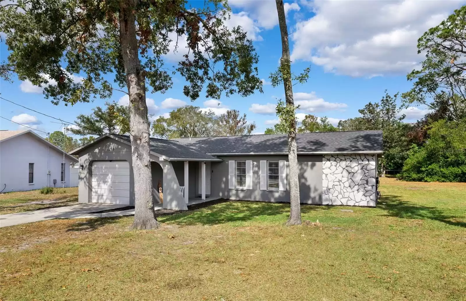 1283 COBLE ROAD, SPRING HILL, Florida 34608, 3 Bedrooms Bedrooms, ,2 BathroomsBathrooms,Residential,For Sale,COBLE,MFRTB8321393