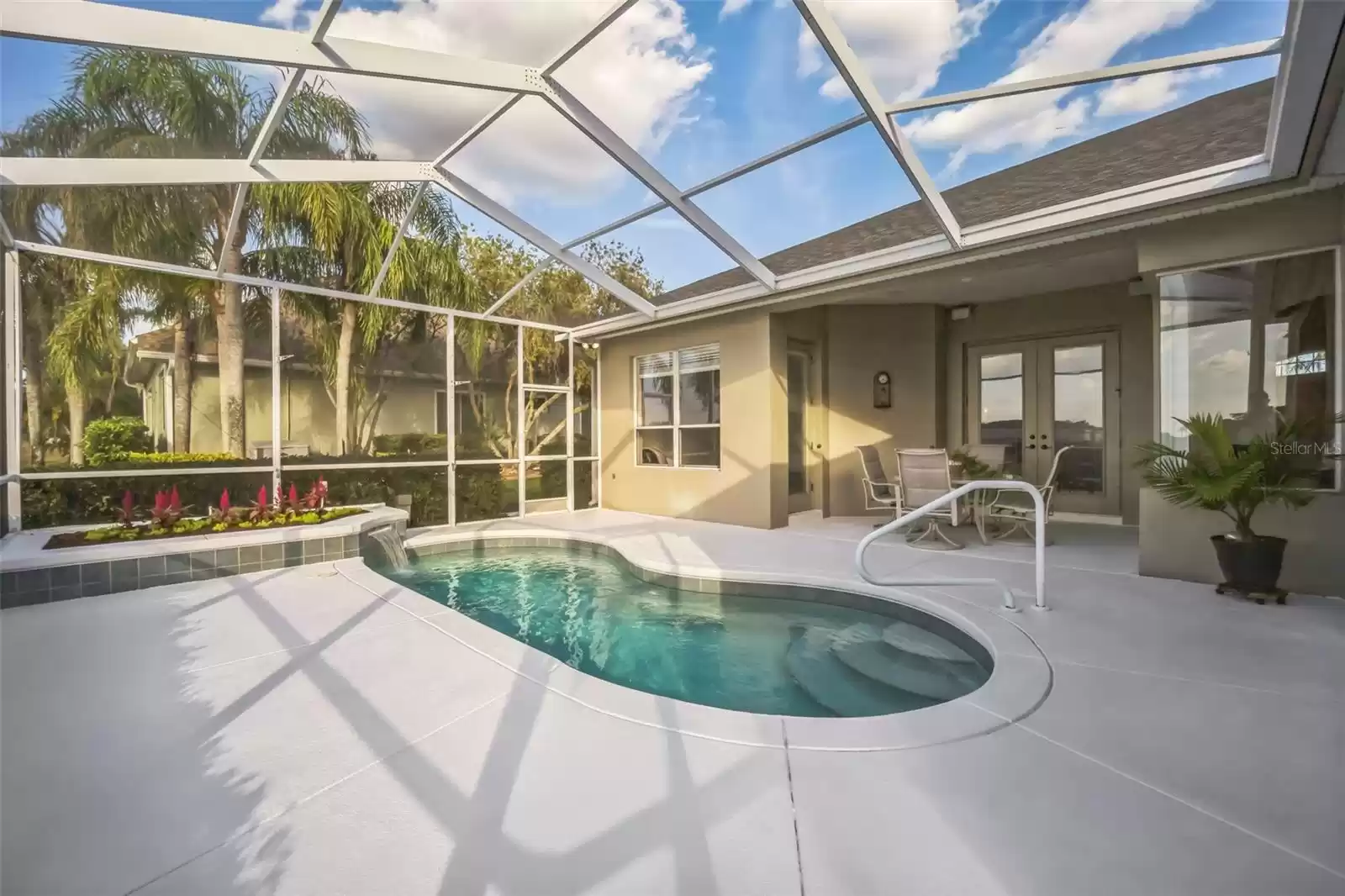 1229 VISTA HILLS DRIVE, LAKELAND, Florida 33813, 4 Bedrooms Bedrooms, ,2 BathroomsBathrooms,Residential,For Sale,VISTA HILLS,MFRO6258077