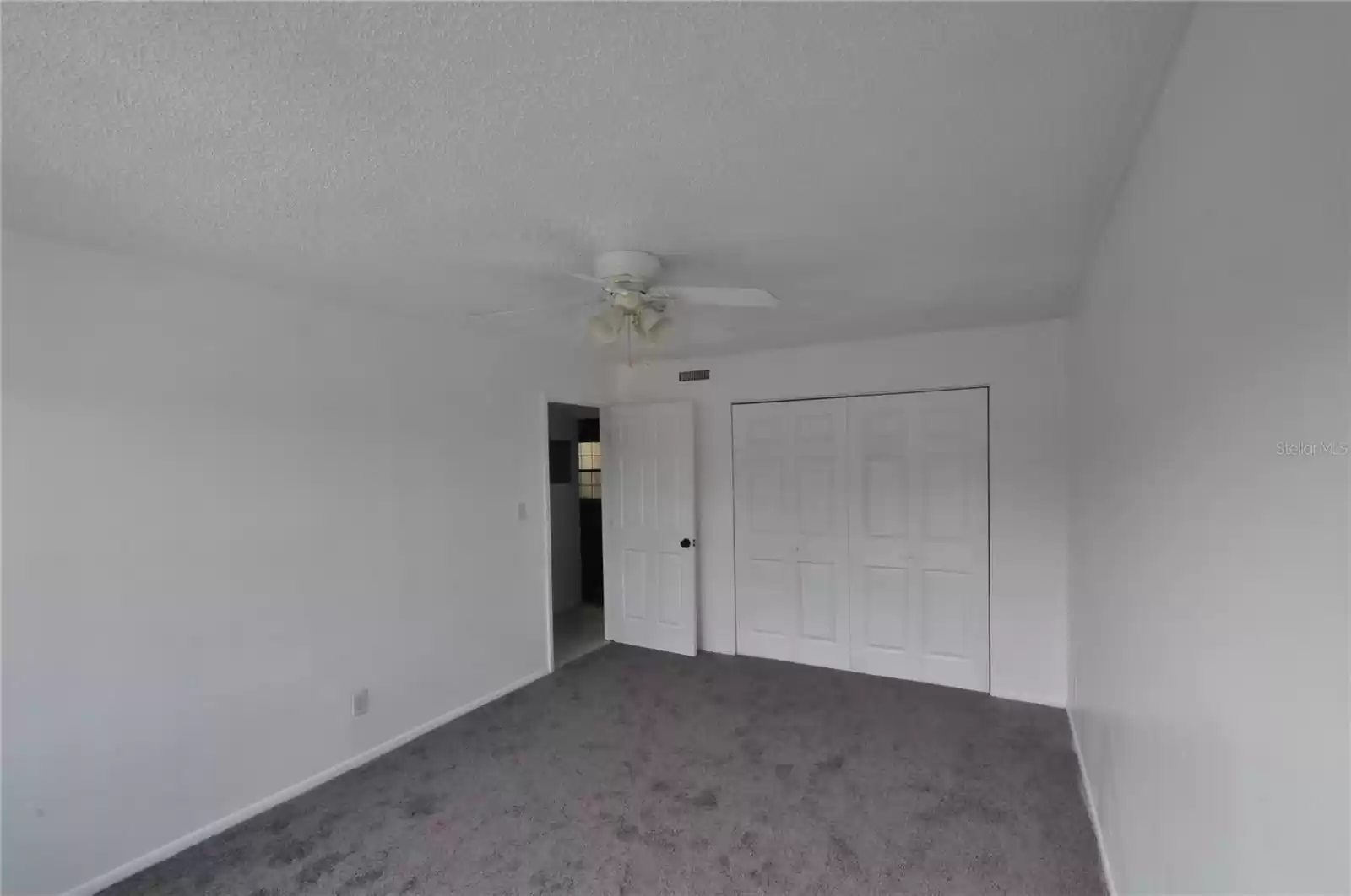 1000 SEMORAN BOULEVARD, WINTER PARK, Florida 32792, 2 Bedrooms Bedrooms, ,2 BathroomsBathrooms,Residential,For Sale,SEMORAN,MFRO6258290