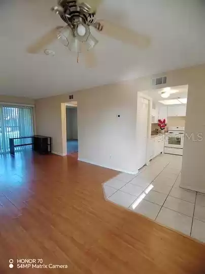 TAMPA, Florida 33615, 1 Bedroom Bedrooms, ,1 BathroomBathrooms,Residential Lease,For Rent,MFRT3510612