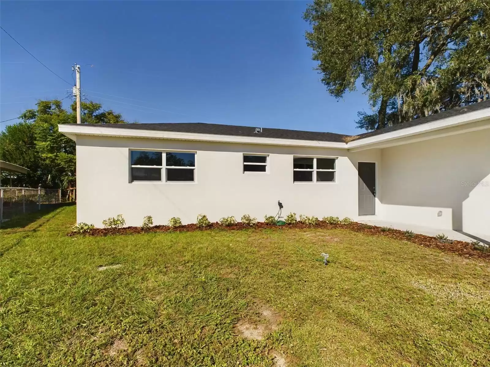 213 RHEA CIRCLE, LAKELAND, Florida 33813, 3 Bedrooms Bedrooms, ,2 BathroomsBathrooms,Residential,For Sale,RHEA,MFRP4932792