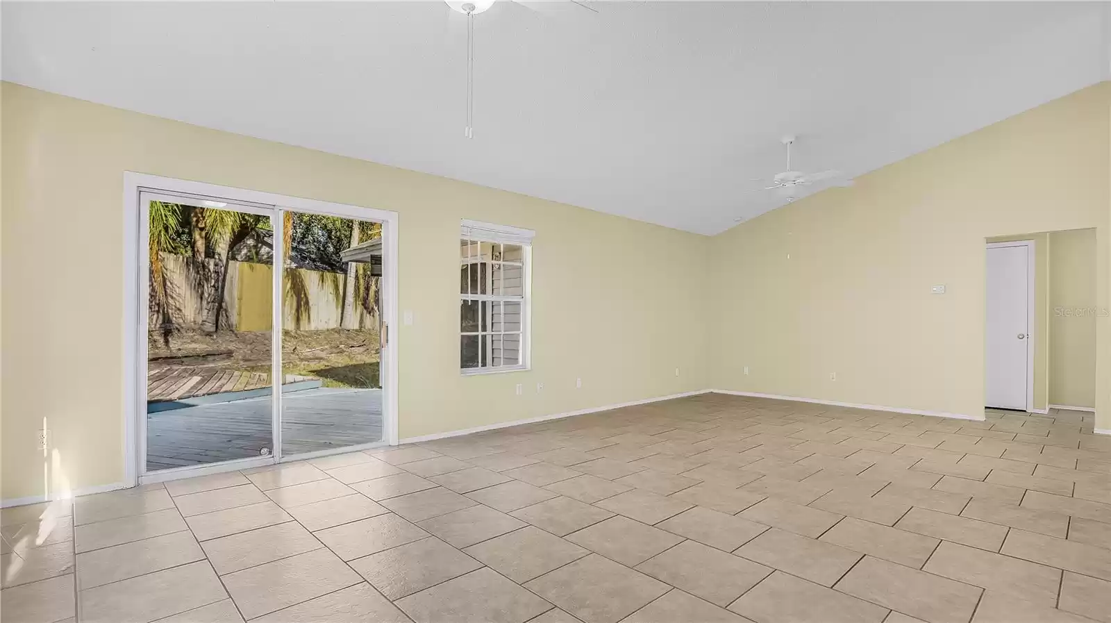 6549 ABERCROMBIE COURT, ORLANDO, Florida 32835, 3 Bedrooms Bedrooms, ,2 BathroomsBathrooms,Residential,For Sale,ABERCROMBIE,MFRO6257477