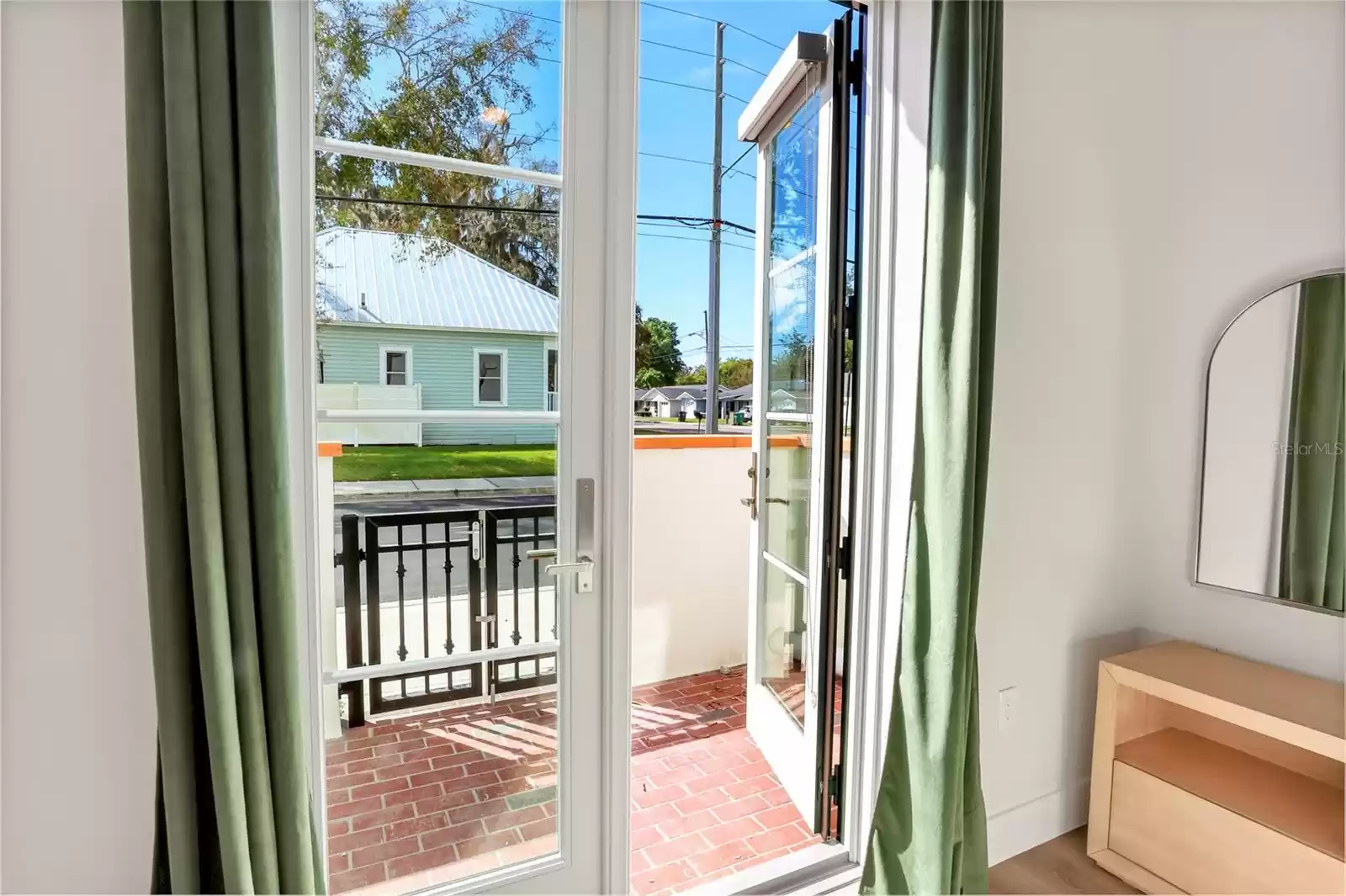 11 SMITH STREET, WINTER GARDEN, Florida 34787, 1 Bedroom Bedrooms, ,1 BathroomBathrooms,Residential Lease,For Rent,SMITH,MFRO6241190