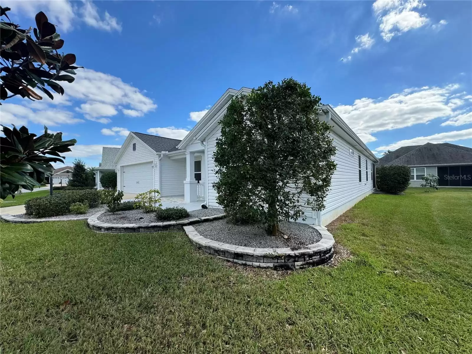 2880 TRUMPET VINE PLACE, THE VILLAGES, Florida 32163, 4 Bedrooms Bedrooms, ,2 BathroomsBathrooms,Residential Lease,For Rent,TRUMPET VINE,MFRG5089595