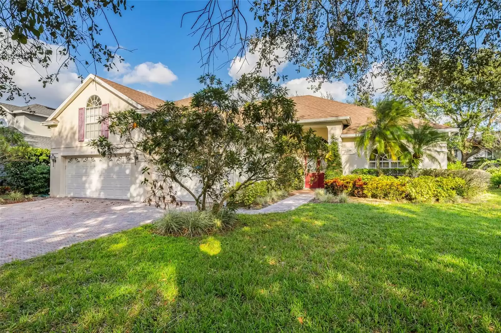 10031 CHATHAM OAKS COURT, ORLANDO, Florida 32836, 4 Bedrooms Bedrooms, ,3 BathroomsBathrooms,Residential Lease,For Rent,CHATHAM OAKS,MFRO6257573