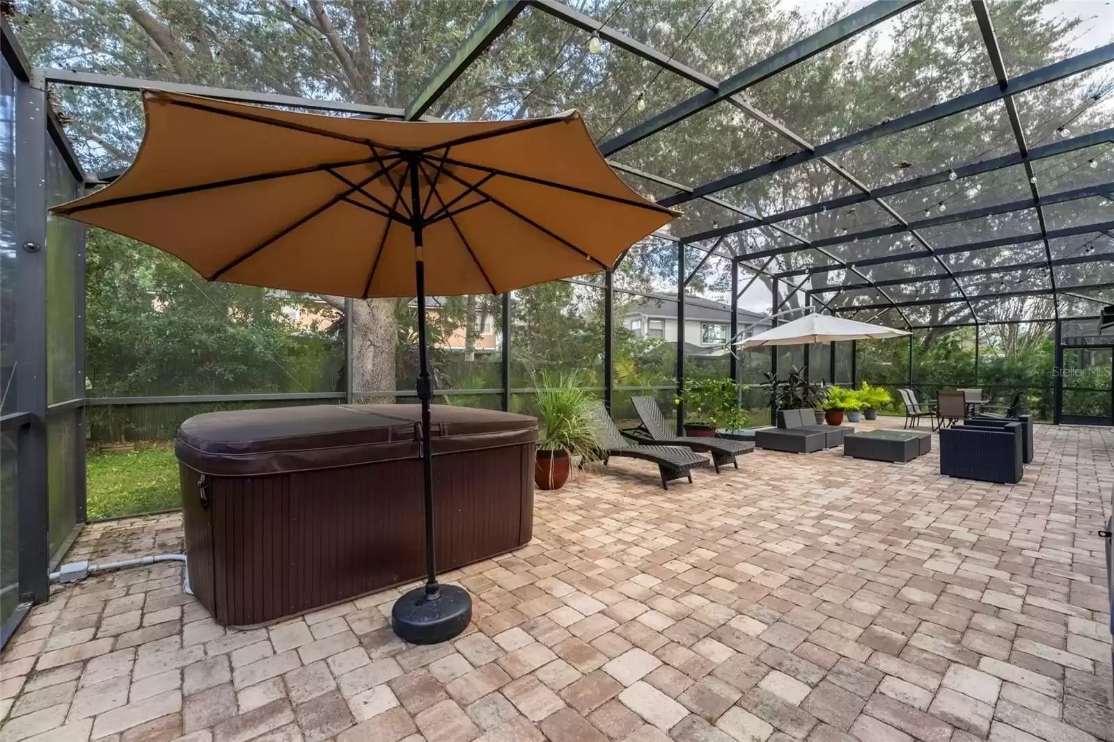 10031 CHATHAM OAKS COURT, ORLANDO, Florida 32836, 4 Bedrooms Bedrooms, ,3 BathroomsBathrooms,Residential Lease,For Rent,CHATHAM OAKS,MFRO6257573