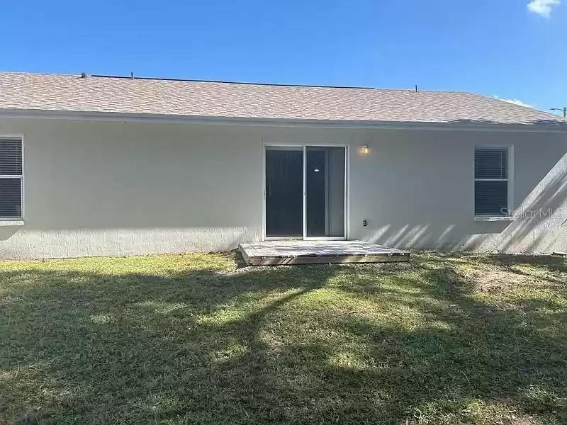 165 KINGS POND AVENUE, WINTER HAVEN, Florida 33880, 3 Bedrooms Bedrooms, ,2 BathroomsBathrooms,Residential Lease,For Rent,KINGS POND,MFRO6257899